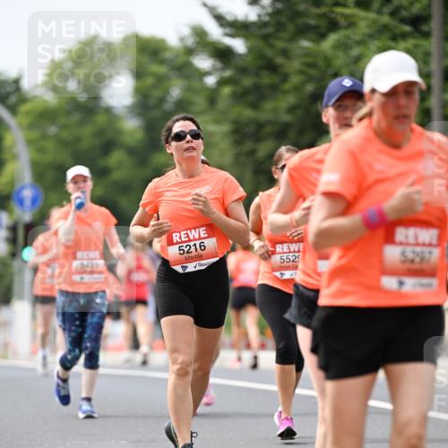 15.06.2025 - REWE Women's Run Dr. Thomas Lammeyer http://msf.ph/oto/7979647 15.06.2025 10:44:47 Laufen 5459, 5216, 5529, 5297 meine-sportfotos.de