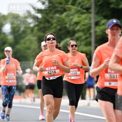 15.06.2025 - REWE Women's Run Dr. Thomas Lammeyer http://msf.ph/oto/7979673 15.06.2025 10:44:48 Laufen 5216, 5529, 551 meine-sportfotos.de