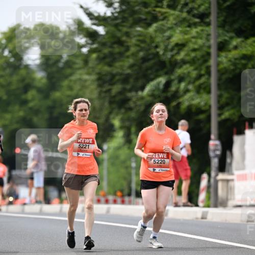 15.06.2025 - REWE Women's Run Dr. Thomas Lammeyer http://msf.ph/oto/7979769 15.06.2025 10:44:52 Laufen 5221, 5220 meine-sportfotos.de
