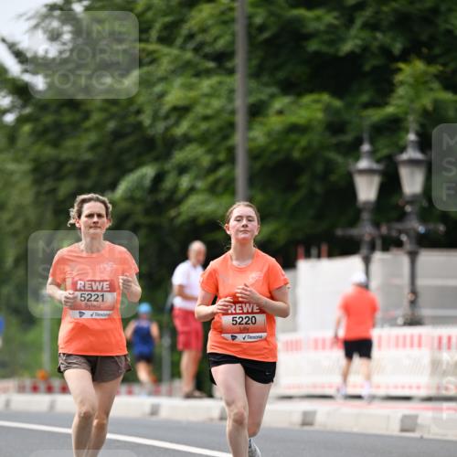 15.06.2025 - REWE Women's Run Dr. Thomas Lammeyer http://msf.ph/oto/7979796 15.06.2025 10:44:53 Laufen 5221, 5220 meine-sportfotos.de