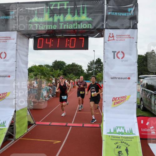 15.06.2025 - 7 Türme Triathlon Michael Strokosch http://msf.ph/oto/7979846 15.06.2025 14:11:07 Ziel 363, 944, 1036, 1121 meine-sportfotos.de