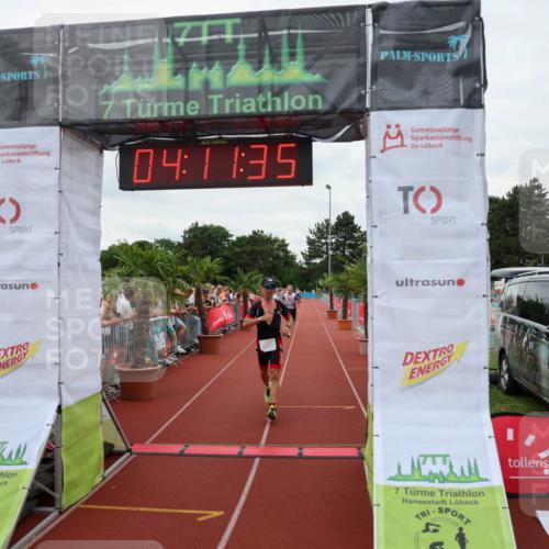 15.06.2025 - 7 Türme Triathlon Michael Strokosch http://msf.ph/oto/7979922 15.06.2025 14:11:35 Ziel 540, 865 meine-sportfotos.de