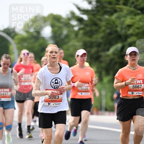 15.06.2025 - REWE Women's Run Dr. Thomas Lammeyer http://msf.ph/oto/7979925 15.06.2025 10:45:00 Laufen 5437, 5083, 5667 meine-sportfotos.de