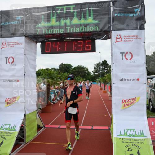 15.06.2025 - 7 Türme Triathlon Michael Strokosch http://msf.ph/oto/7979947 15.06.2025 14:11:36 Ziel 540, 543, 865 meine-sportfotos.de