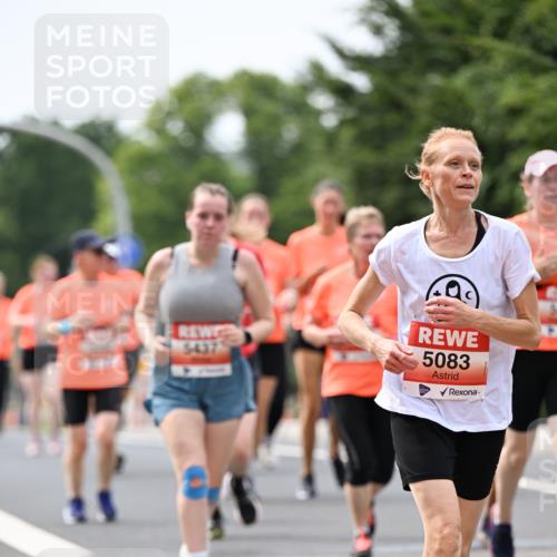 15.06.2025 - REWE Women's Run Dr. Thomas Lammeyer http://msf.ph/oto/7979967 15.06.2025 10:45:02 Laufen 5437, 5083 meine-sportfotos.de