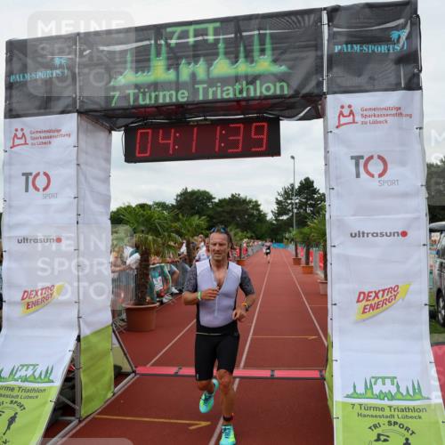 15.06.2025 - 7 Türme Triathlon Michael Strokosch http://msf.ph/oto/7979975 15.06.2025 14:11:38 Ziel 540, 543, 865 meine-sportfotos.de