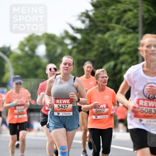 15.06.2025 - REWE Women's Run Dr. Thomas Lammeyer http://msf.ph/oto/7979982 15.06.2025 10:45:02 Laufen 5437, 5007 meine-sportfotos.de