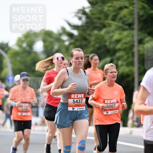 15.06.2025 - REWE Women's Run Dr. Thomas Lammeyer http://msf.ph/oto/7979994 15.06.2025 10:45:03 Laufen 5437, 7, 5007 meine-sportfotos.de
