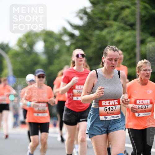 15.06.2025 - REWE Women's Run Dr. Thomas Lammeyer http://msf.ph/oto/7980019 15.06.2025 10:45:03 Laufen 564, 5437, 5007 meine-sportfotos.de