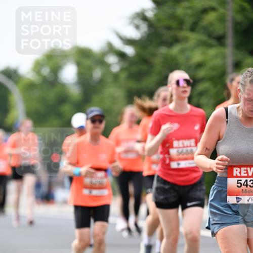 15.06.2025 - REWE Women's Run Dr. Thomas Lammeyer http://msf.ph/oto/7980031 15.06.2025 10:45:04 Laufen 5688, 543 meine-sportfotos.de