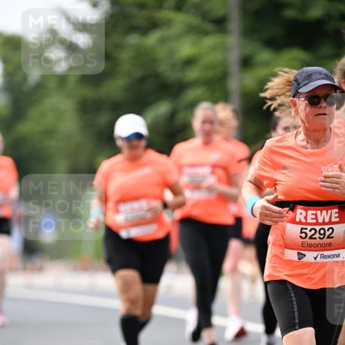 15.06.2025 - REWE Women's Run Dr. Thomas Lammeyer http://msf.ph/oto/7980086 15.06.2025 10:45:06 Laufen 5292 meine-sportfotos.de