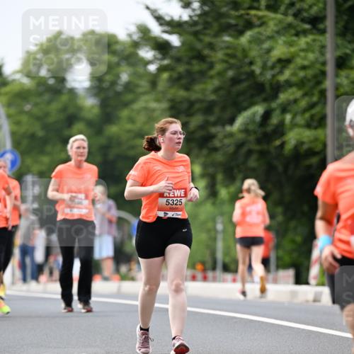 15.06.2025 - REWE Women's Run Dr. Thomas Lammeyer http://msf.ph/oto/7980123 15.06.2025 10:45:08 Laufen 5325 meine-sportfotos.de