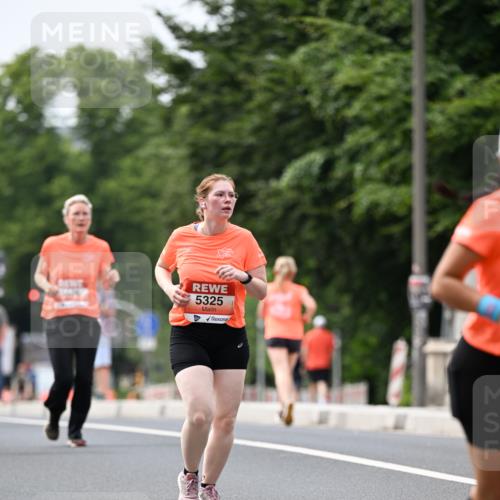 15.06.2025 - REWE Women's Run Dr. Thomas Lammeyer http://msf.ph/oto/7980132 15.06.2025 10:45:08 Laufen 5325 meine-sportfotos.de