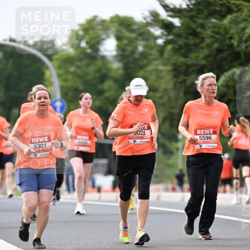 15.06.2025 - REWE Women's Run Dr. Thomas Lammeyer http://msf.ph/oto/7980263 15.06.2025 10:45:11 Laufen 5301, 5430, 023, 5596 meine-sportfotos.de