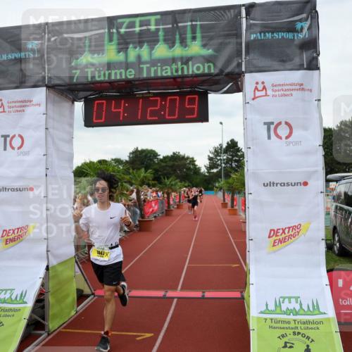 15.06.2025 - 7 Türme Triathlon Michael Strokosch http://msf.ph/oto/7980338 15.06.2025 14:12:08 Ziel 537, 610, 1001, 1047, 1056 meine-sportfotos.de