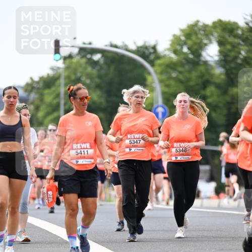 15.06.2025 - REWE Women's Run Dr. Thomas Lammeyer http://msf.ph/oto/7980390 15.06.2025 10:45:15 Laufen 5346, 5347, 5411 meine-sportfotos.de