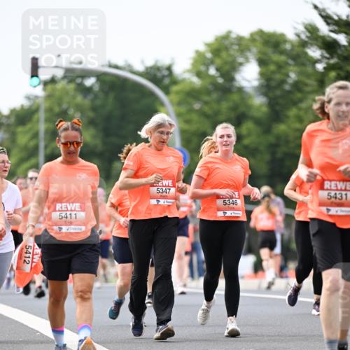 15.06.2025 - REWE Women's Run Dr. Thomas Lammeyer http://msf.ph/oto/7980407 15.06.2025 10:45:15 Laufen 5412, 5411, 5347, 5346, 5431 meine-sportfotos.de
