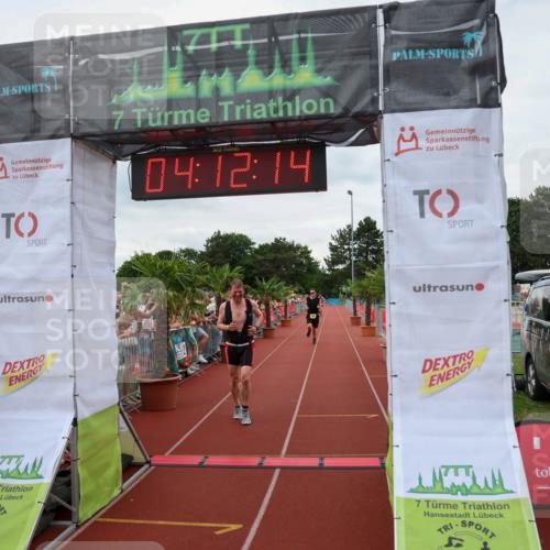 15.06.2025 - 7 Türme Triathlon Michael Strokosch http://msf.ph/oto/7980417 15.06.2025 14:12:14 Ziel 801, 845, 1001, 1047 meine-sportfotos.de