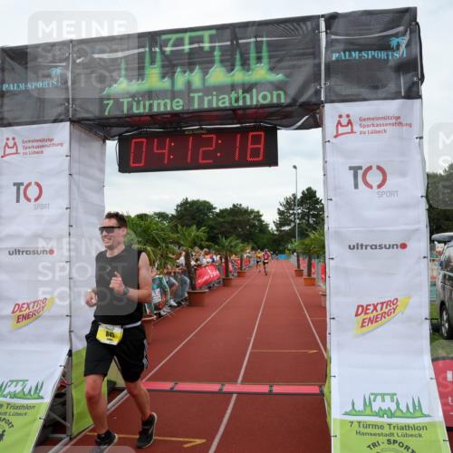 15.06.2025 - 7 Türme Triathlon Michael Strokosch http://msf.ph/oto/7980471 15.06.2025 14:12:18 Ziel 801, 845, 1001 meine-sportfotos.de