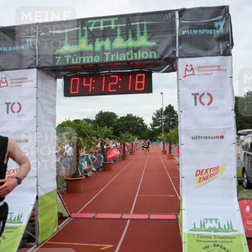15.06.2025 - 7 Türme Triathlon Michael Strokosch http://msf.ph/oto/7980484 15.06.2025 14:12:18 Ziel 801, 845, 1001 meine-sportfotos.de