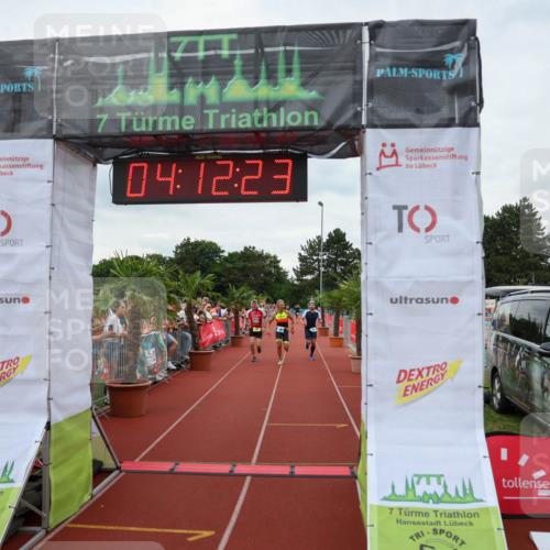 15.06.2025 - 7 Türme Triathlon Michael Strokosch http://msf.ph/oto/7980491 15.06.2025 14:12:23 Ziel 530, 651, 845, 877 meine-sportfotos.de