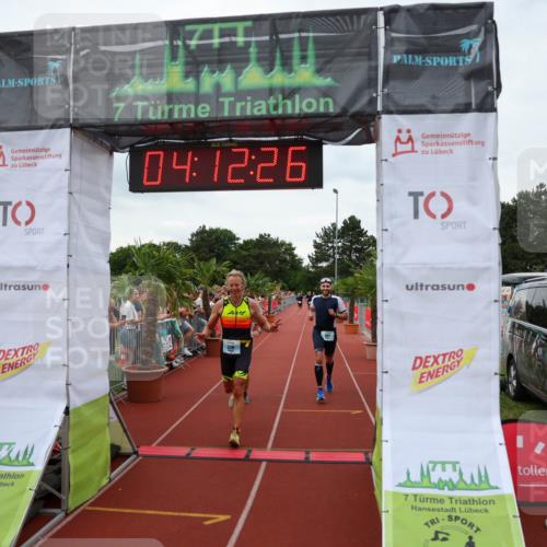 15.06.2025 - 7 Türme Triathlon Michael Strokosch http://msf.ph/oto/7980520 15.06.2025 14:12:25 Ziel 530, 651, 845, 877 meine-sportfotos.de