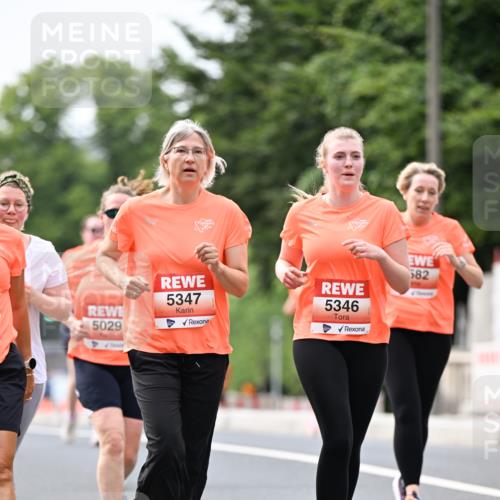 15.06.2025 - REWE Women's Run Dr. Thomas Lammeyer http://msf.ph/oto/7980526 15.06.2025 10:45:18 Laufen 5029, 5347, 5346, 582 meine-sportfotos.de
