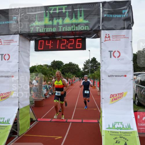 15.06.2025 - 7 Türme Triathlon Michael Strokosch http://msf.ph/oto/7980527 15.06.2025 14:12:26 Ziel 530, 651, 877 meine-sportfotos.de