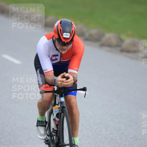 15.06.2025 - 27. Vierlanden-Triathlon H.Heesch http://msf.ph/oto/7980556 15.06.2025 10:40:47 Radfahren 193, 556 meine-sportfotos.de