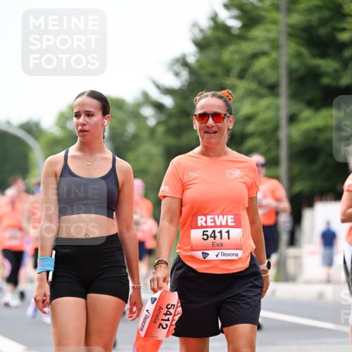 15.06.2025 - REWE Women's Run Dr. Thomas Lammeyer http://msf.ph/oto/7980607 15.06.2025 10:45:22 Laufen 5411, 5412 meine-sportfotos.de