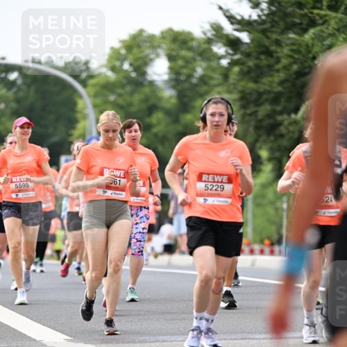 15.06.2025 - REWE Women's Run Dr. Thomas Lammeyer http://msf.ph/oto/7980626 15.06.2025 10:45:24 Laufen 5595, 61, 5229, 524 meine-sportfotos.de