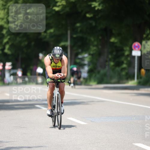 15.06.2025 - 7 Türme Triathlon Yannick Fuchs http://msf.ph/oto/7980629 15.06.2025 12:48:48 Radfahren 446, 530, 540 meine-sportfotos.de