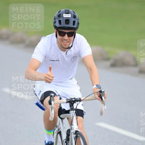 15.06.2025 - 27. Vierlanden-Triathlon H.Heesch http://msf.ph/oto/7980633 15.06.2025 10:41:07 Radfahren 114, 152, 187, 275, 289, 366, 432, 1398 meine-sportfotos.de