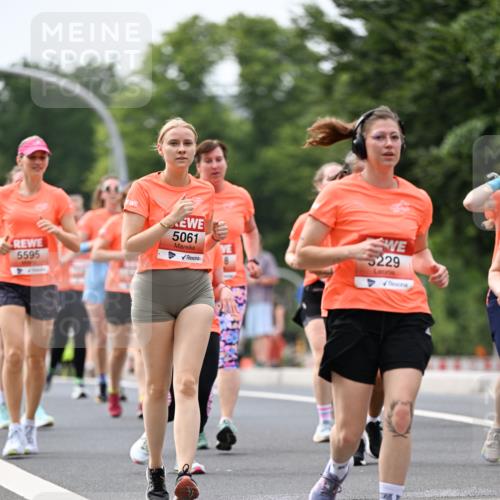 15.06.2025 - REWE Women's Run Dr. Thomas Lammeyer http://msf.ph/oto/7980652 15.06.2025 10:45:25 Laufen 5061, 5595, 9229 meine-sportfotos.de