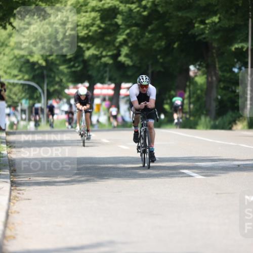 15.06.2025 - 7 Türme Triathlon Yannick Fuchs http://msf.ph/oto/7980707 15.06.2025 12:48:52 Radfahren 256, 446, 530, 540 meine-sportfotos.de
