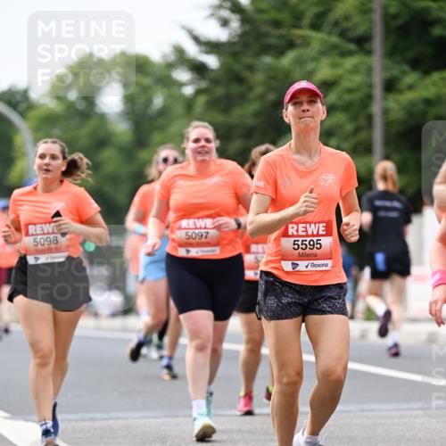 15.06.2025 - REWE Women's Run Dr. Thomas Lammeyer http://msf.ph/oto/7980713 15.06.2025 10:45:29 Laufen 5098, 5097, 5595, 240 meine-sportfotos.de