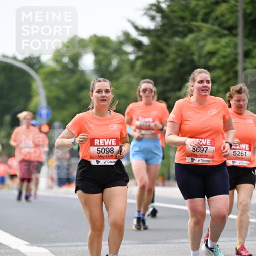 15.06.2025 - REWE Women's Run Dr. Thomas Lammeyer http://msf.ph/oto/7980745 15.06.2025 10:45:30 Laufen 5098, 5097, 5261 meine-sportfotos.de