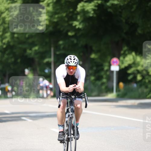 15.06.2025 - 7 Türme Triathlon Yannick Fuchs http://msf.ph/oto/7980769 15.06.2025 12:48:53 Radfahren 256, 445, 446, 540 meine-sportfotos.de