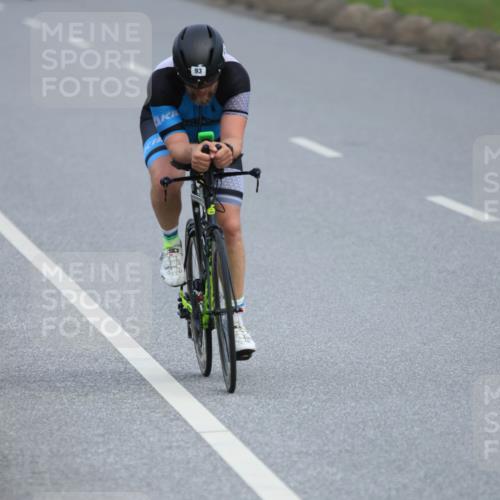 15.06.2025 - 27. Vierlanden-Triathlon H.Heesch http://msf.ph/oto/7980794 15.06.2025 10:41:44 Radfahren 22, 34, 45, 93, 121, 134, 172, 205 meine-sportfotos.de