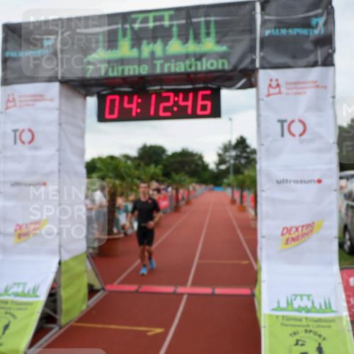 15.06.2025 - 7 Türme Triathlon Michael Strokosch http://msf.ph/oto/7980801 15.06.2025 14:12:46 Ziel 752, 875 meine-sportfotos.de
