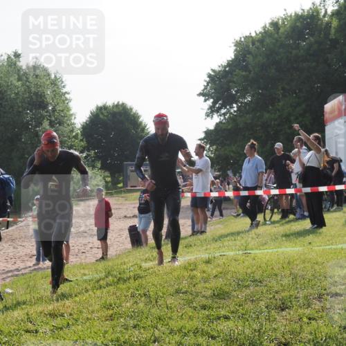 15.06.2025 - 27. Vierlanden-Triathlon KatJ http://msf.ph/oto/7980802 15.06.2025 08:45:42 Schwimmen 104, 116, 125, 145 meine-sportfotos.de