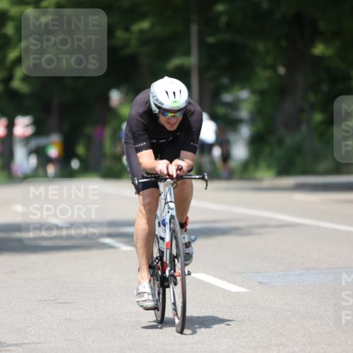 15.06.2025 - 7 Türme Triathlon Yannick Fuchs http://msf.ph/oto/7980804 15.06.2025 12:48:54 Radfahren 256, 445, 446, 540, 633 meine-sportfotos.de