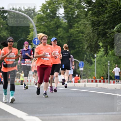 15.06.2025 - REWE Women's Run Dr. Thomas Lammeyer http://msf.ph/oto/7980818 15.06.2025 10:45:33 Laufen 5277, 5468 meine-sportfotos.de