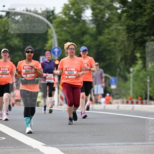 15.06.2025 - REWE Women's Run Dr. Thomas Lammeyer http://msf.ph/oto/7980834 15.06.2025 10:45:33 Laufen 5267, 5277, 5231 meine-sportfotos.de