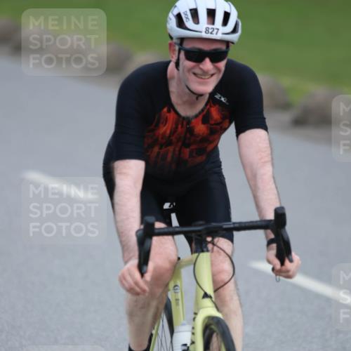 15.06.2025 - 27. Vierlanden-Triathlon H.Heesch http://msf.ph/oto/7980861 15.06.2025 10:42:11 Radfahren 29, 139, 827 meine-sportfotos.de