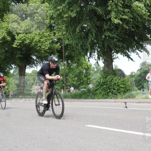 15.06.2025 - 7 Türme Triathlon Yannick Fuchs http://msf.ph/oto/7980878 15.06.2025 13:27:02 Radfahren  meine-sportfotos.de
