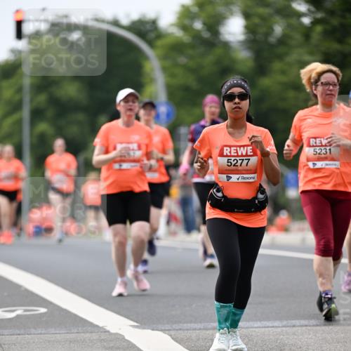 15.06.2025 - REWE Women's Run Dr. Thomas Lammeyer http://msf.ph/oto/7980934 15.06.2025 10:45:36 Laufen 5277, 5231 meine-sportfotos.de