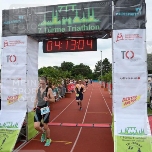 15.06.2025 - 7 Türme Triathlon Michael Strokosch http://msf.ph/oto/7980988 15.06.2025 14:13:04 Ziel 412, 628, 892 meine-sportfotos.de