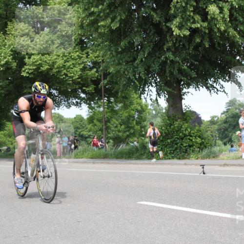 15.06.2025 - 7 Türme Triathlon Yannick Fuchs http://msf.ph/oto/7980994 15.06.2025 13:27:26 Radfahren  meine-sportfotos.de