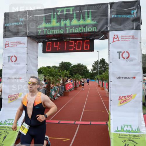 15.06.2025 - 7 Türme Triathlon Michael Strokosch http://msf.ph/oto/7981047 15.06.2025 14:13:06 Ziel 412, 489, 628, 892 meine-sportfotos.de